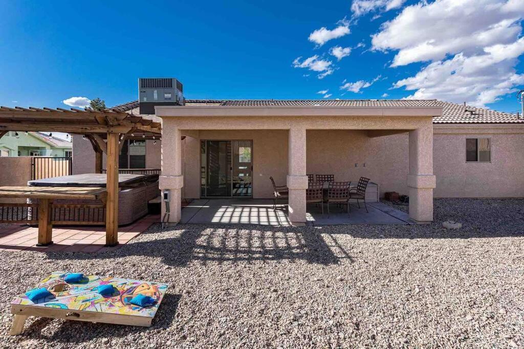 Hot Tub . Spacious . Pets . Central . Boat Parking Lake Havasu City Exterior foto